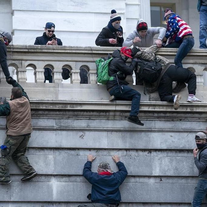 Idaho man who dangled from Senate balcony during Capitol riot receives 15-month prison sentence